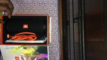 Unboxing JBL Flip 3