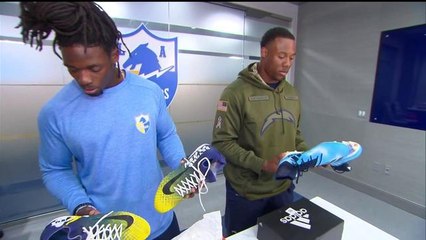 Chargers players share a sneak peak at their cleats