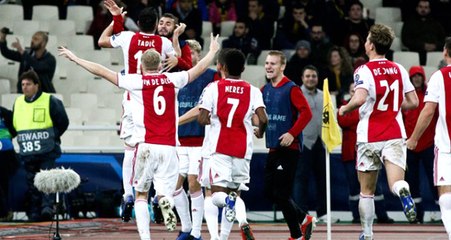 Ajax, AEK'i 2-0 Mağlup Etti ve Bir Üst Tura Çıkmayı Garantiledi