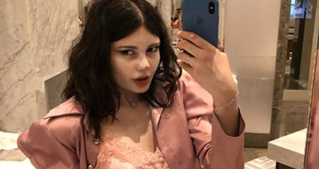 Bahar Candan, Photoshop Yapmayı Unutunca Alay Konusu Oldu