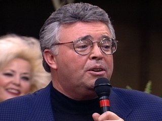 Bill & Gloria Gaither - Walk With Me