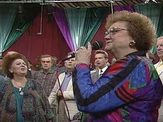 Bill & Gloria Gaither - Wonderful Peace