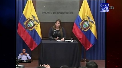 Vicepresidenta se defiende de acusaciones en su contra