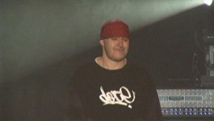 Charlie Brown Jr. - Confisco