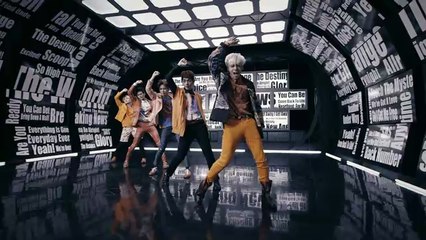 SHINee - Breaking News
