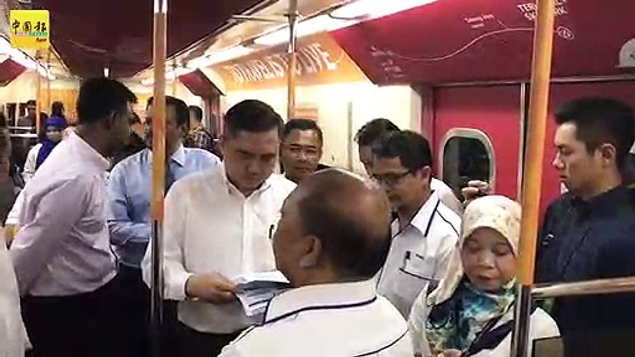 本报王彬摄：隆中环往返梳邦航空站 . 明年起单程票价RM11（2）