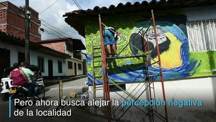 Tải video: Murales por la Paz se adueñan de muros de colombiana San Carlos