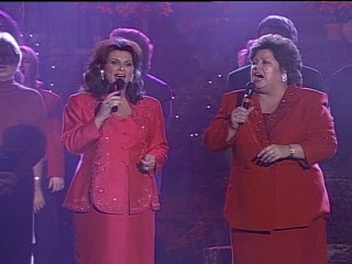 Bill & Gloria Gaither - Glory In The Highest