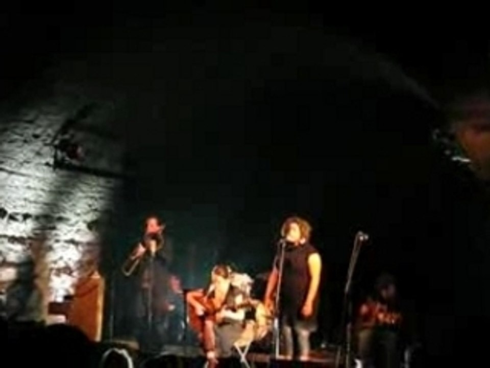 Shape sketch - Sophie Hunger