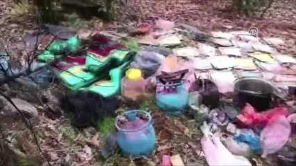 PKK'lı Teröristlere Ait Sığınaklar İmha Edildi