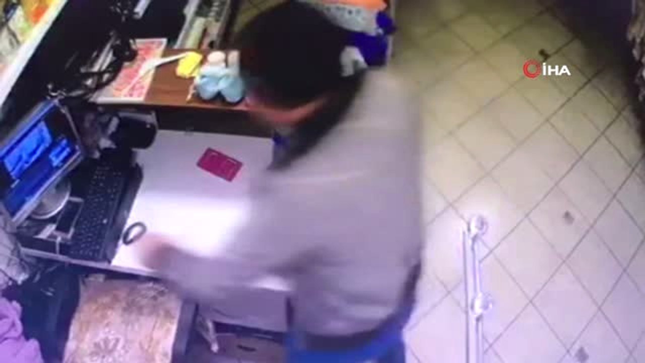 Cep Telefonu Hırsızı Önce Kameralara Sonra Polise Yakalandı