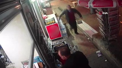 Beyoğlu'nda Kapkaç Anı Kamerada