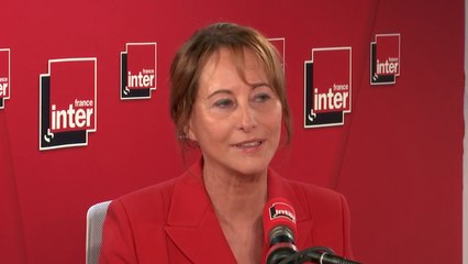 Ségolène Royal : "Macron aurait pu dire on retire les taxes"