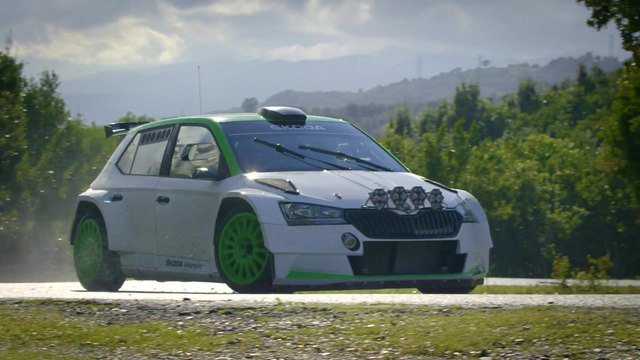The new SKODA FABIA R5 - SKODA defends WRC 2 Title again