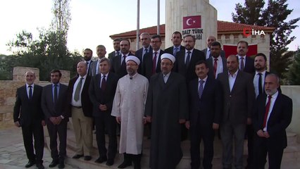 Download Video: - Diyanet İşleri Başkanı Erbaş, Ürdün'de Türk Şehitliğini ziyaret etti