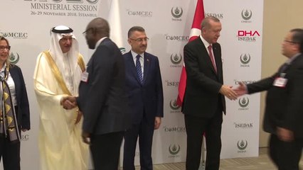 İstanbul Erdoğan, İsedak Ülke Temsilcileriyle Aile Fotoğrafı Çektirdi