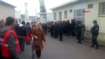 Şehit Polis Memuru Öztekin'in Cenazesi Toprağa Verilmek Üzere Ergani'de