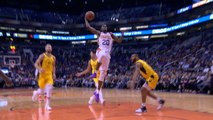 Jackson drops huge dunk after crossover against Pacers