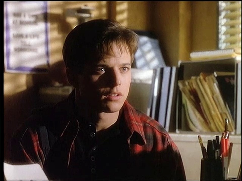 S02E15 - Der Wohltaeter