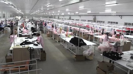 Memleketine Kurduğu Fabrikayla Kadın İstihdamına Katkı Sağlıyor