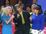 Bill & Gloria Gaither - Living By Faith