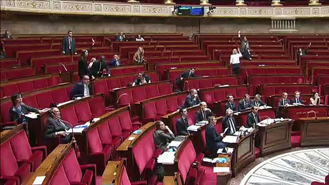 Ferrand refus scrutin public Pupponi