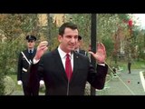 Report TV - Festimet për Ditën e Pavarësisë, Veliaj ngre flamurin te Sheshi Skendërbej