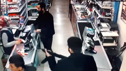Başkent'te Pompalı Tüfekli Market Soygunu Kamerada