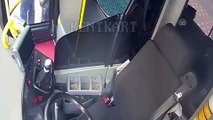 Halk otobüsünden hırsızlık güvenlik kamerasında - SİVAS
