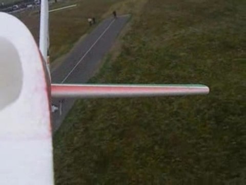 caméra embarquée dans le cap232 de MS-composite