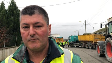 Les TP en colère bloquent le dépôt pétrolier