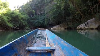 Laos - Thakhek loop Kong Lor Cave entrance