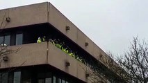 Bar-le-Duc : les manifestants dans le bâtiment des roses, occupé en partie par la Chambre d'Agriculture de la Meuse