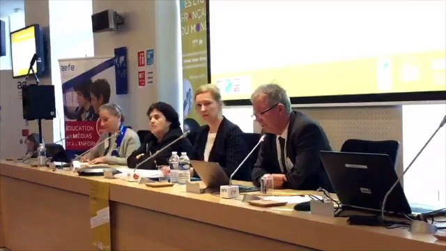 10. Enseigner les grandes langues du monde