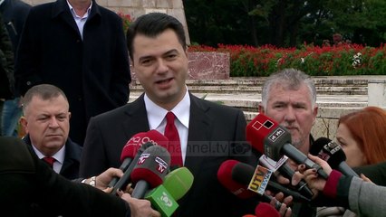 Tải video: Gafa e dyfishtë e Bashës me datat. Rama s’e fal - Top Channel Albania - News - Lajme