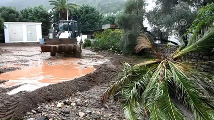 Bodrum'daki İçme Suyu Borusunun Patlaması