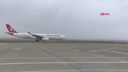 Gaziantep Çingene Kızı Mozaiğinin Kayıp Parçalarını Taşıyan Uçak Gaziantep Havalimanı'na İndi