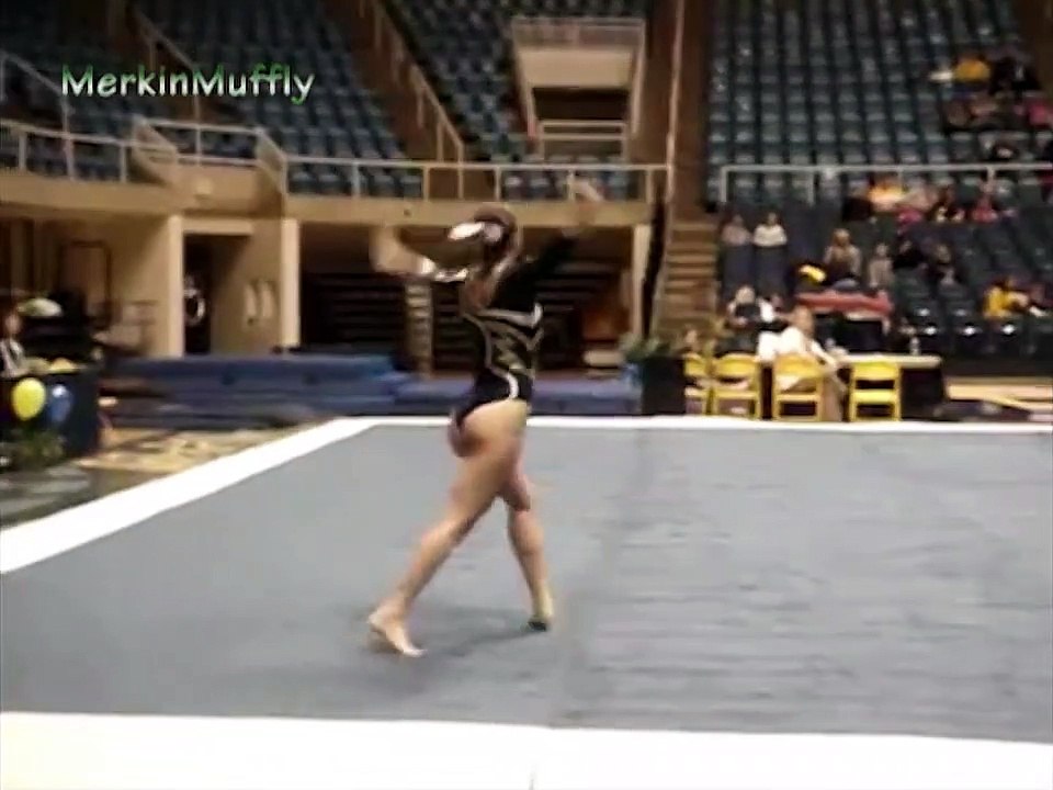 College gymnast during floor routine video Dailymotion