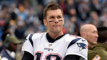 Giardi: Brady says bruised knee is affecting his play