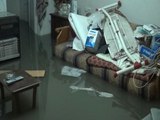 İstanbul'da Sağanak Yağış Sonrası Evleri Su Bastı