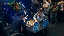 النرويجي ماغنوس كارلسن يتوج بلقب العالم للشطرنج للمرة الرابعة على التوالي