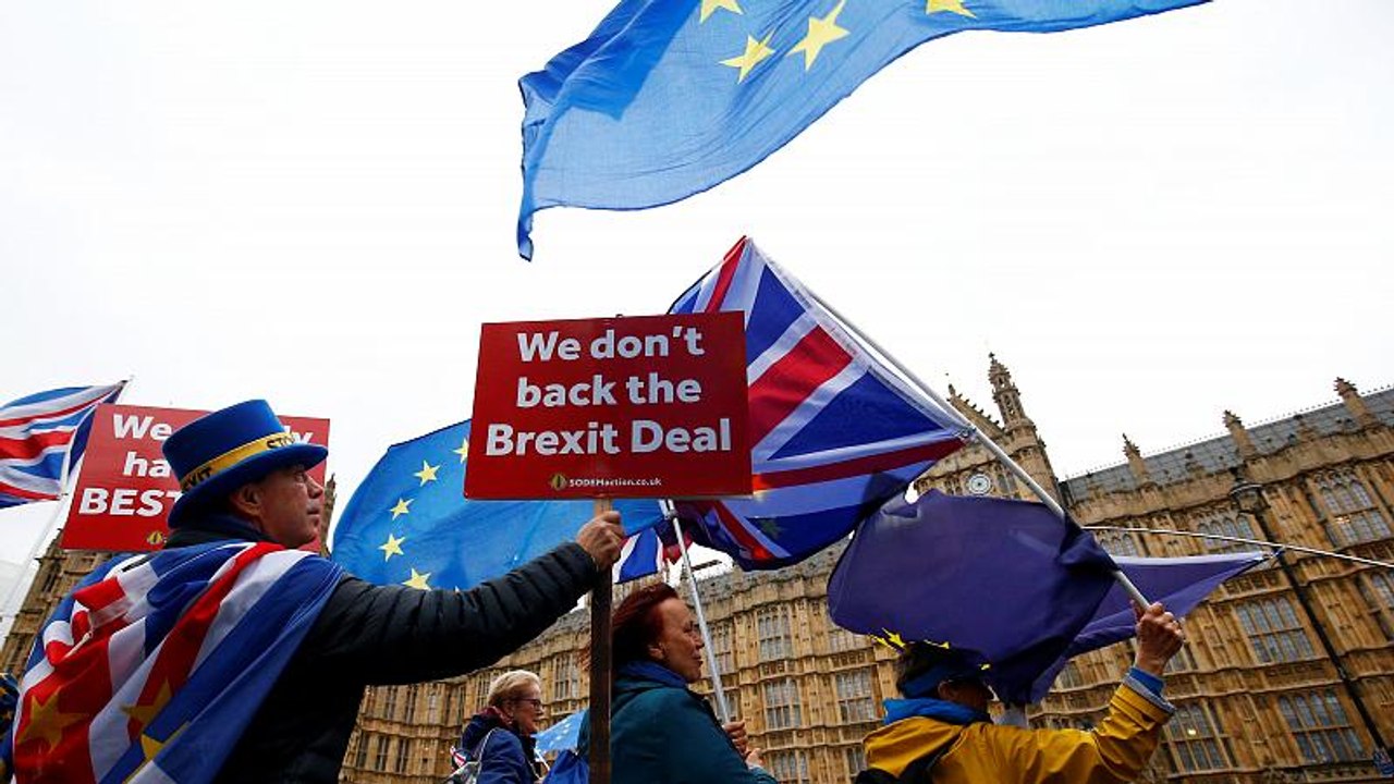 Brexit kostet Wirtschaft bis zu 150 Mrd. Pfund - pro Jahr