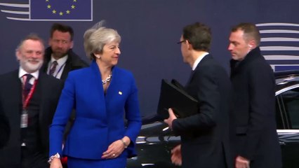 May fija el calendario de los debates en el Parlamento