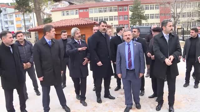 Çevre ve Şehircilik Bakanı Kurum, Bazı Alanlarda İncelemelerde Bulundu