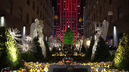 New York Rockefeller Center'da Geleneksel Noel Ağacı Işıklandırması - New York