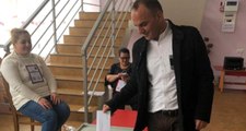 Cinayet Hükümlüsü Metro'nun Firari Sahibi Galip Öztürk, Gürcistan'da Oy Kullandı