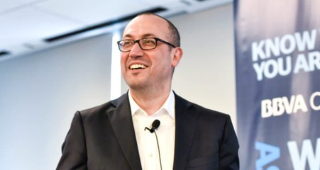 Dünyaca Ünlü Dev Banka BBVA'nın CEO'luğuna Türk Bankacı Onur Genç Getirildi