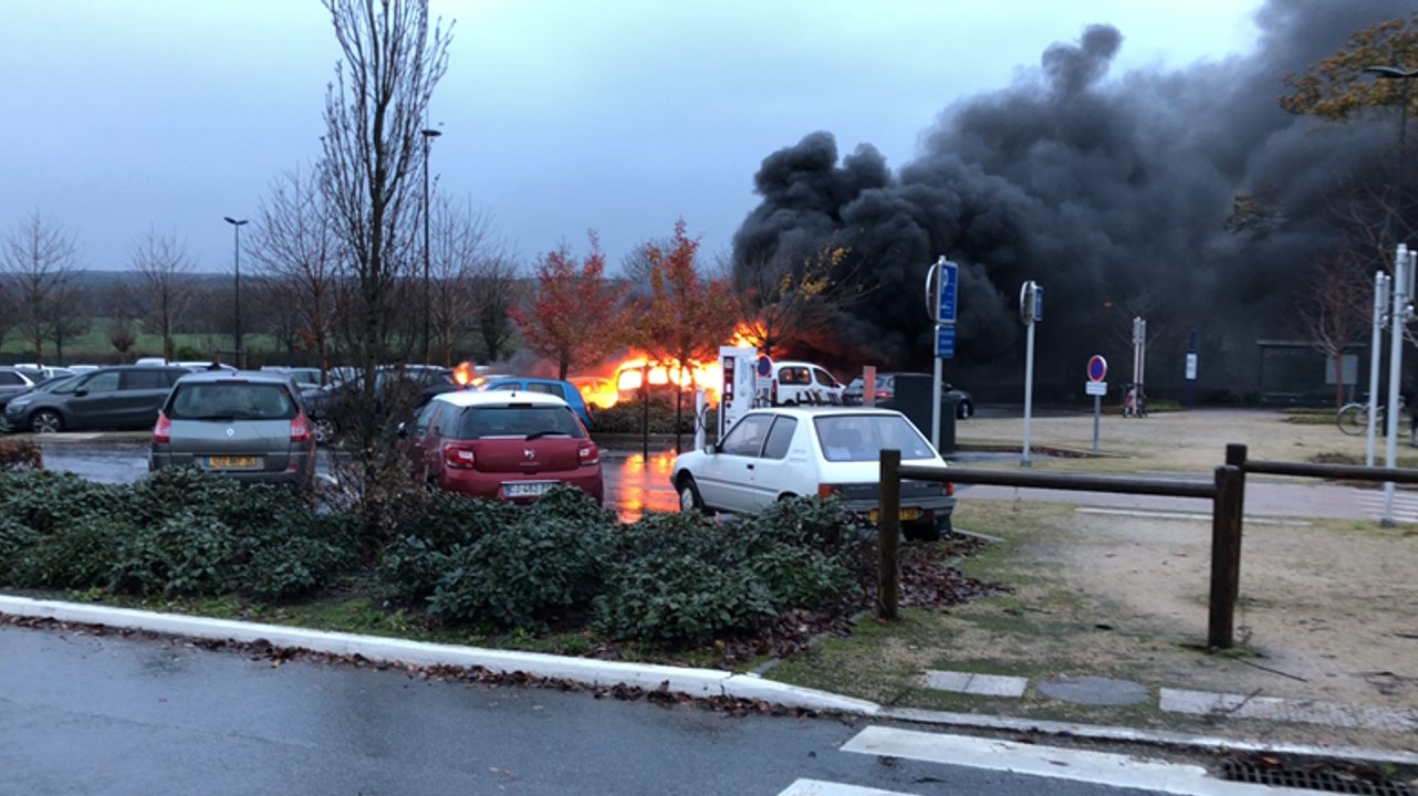 Incendie de voitures