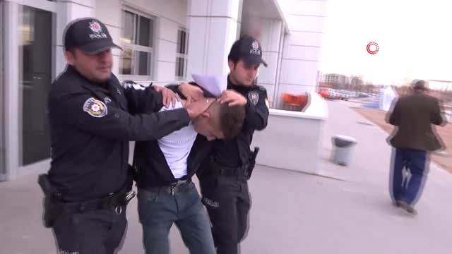 İki Hırsızlık Suçundan Aranan Cezaevi Firarisi Yakalandı