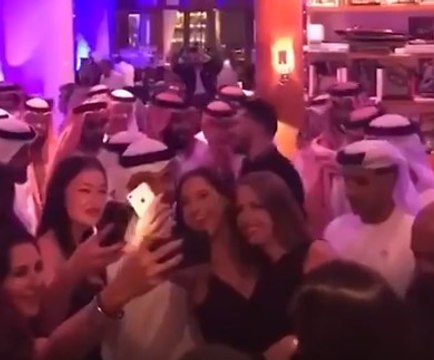 Bu şeriat bi harika dostum